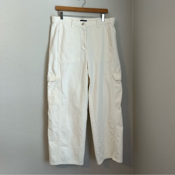Eileen Fisher Women’s Organic Cotton High Rise Utility Cargo Jeans White, Large - Picture 2 of 10